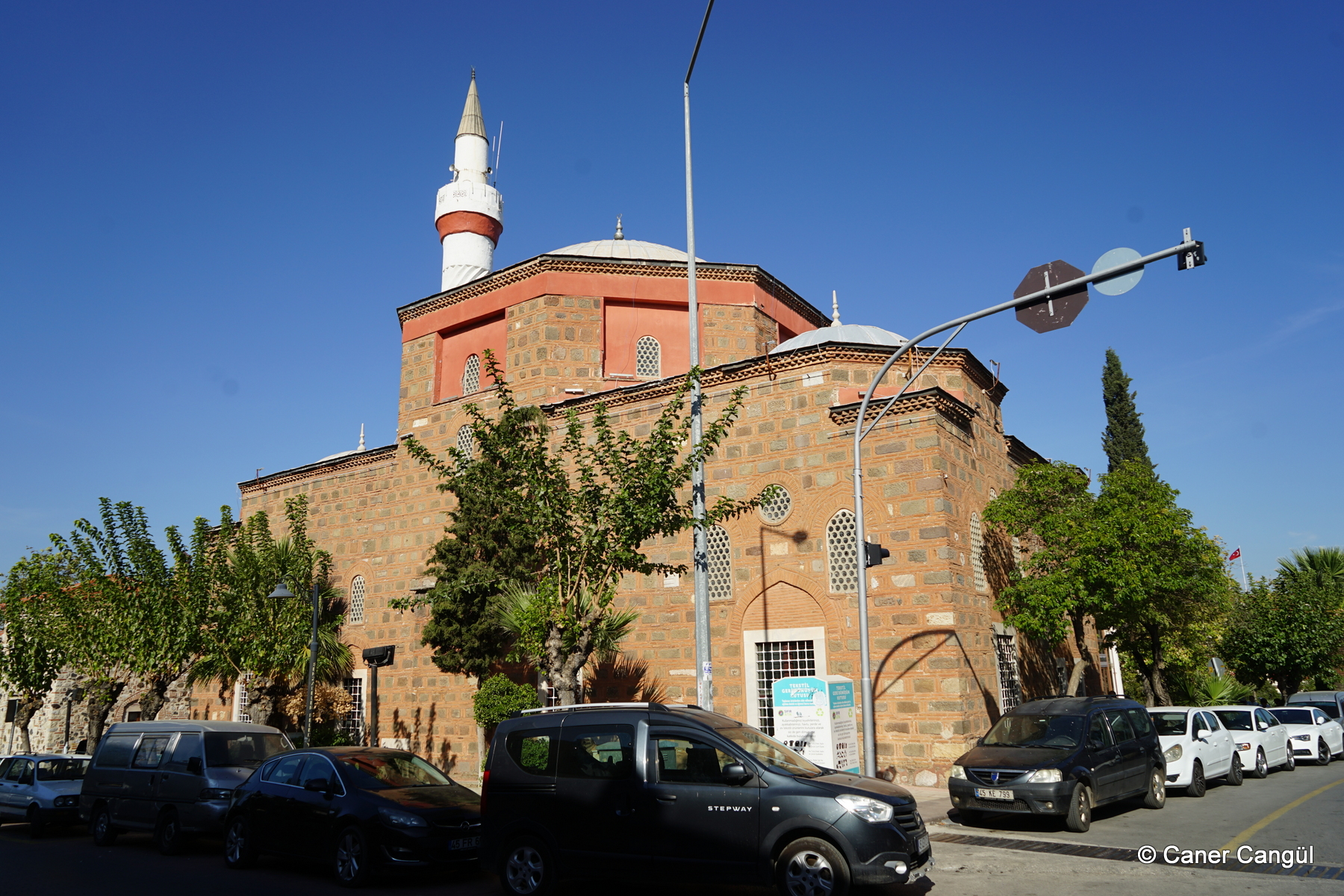 Manisa Hatuniye Camii