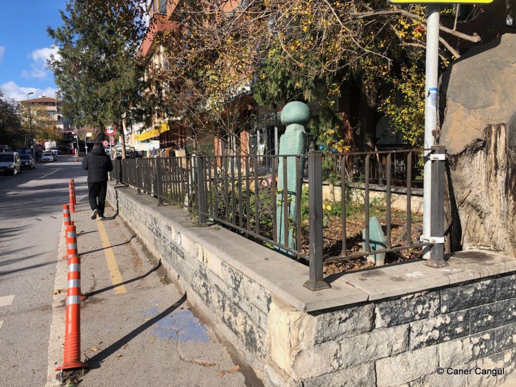 Hazire, Bulgurlu Caddesi