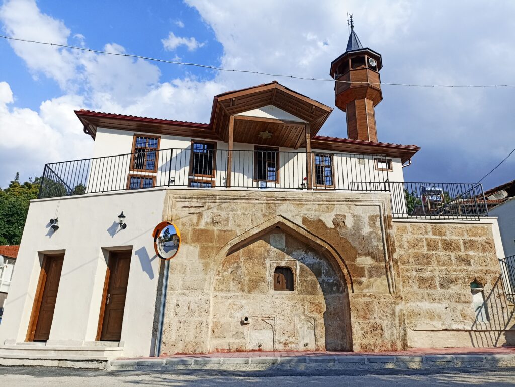 Hecin Dede Camii