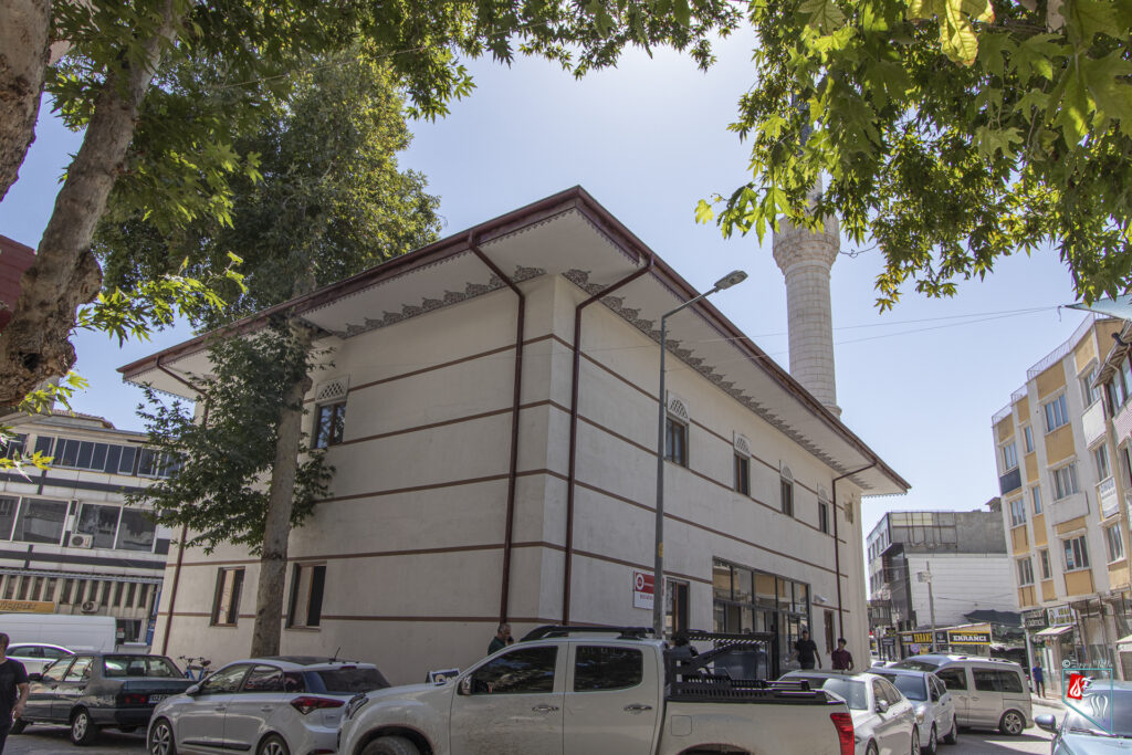 Hoca Ömer Camii