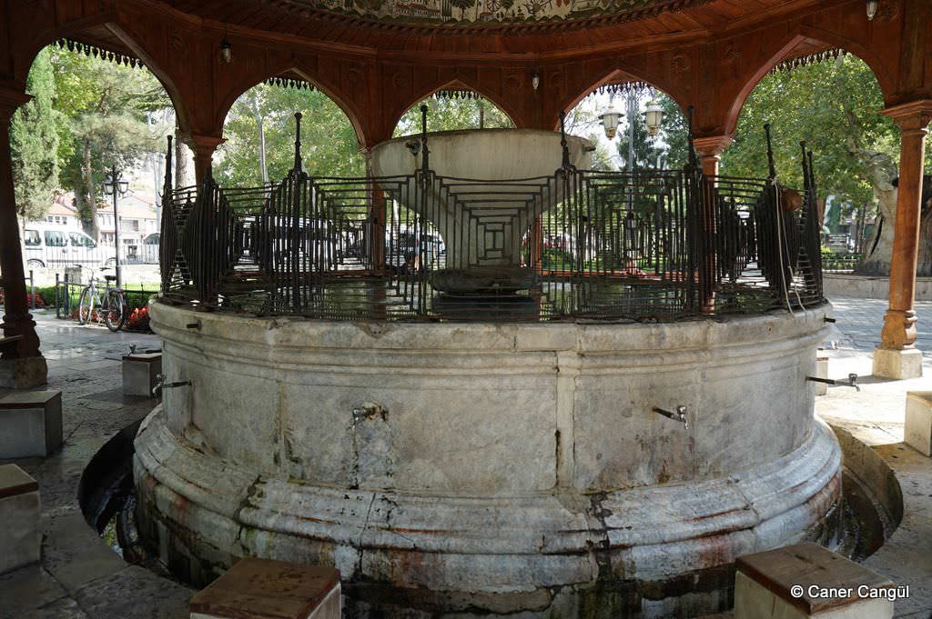 II. Bayezid Camii Şadırvanı