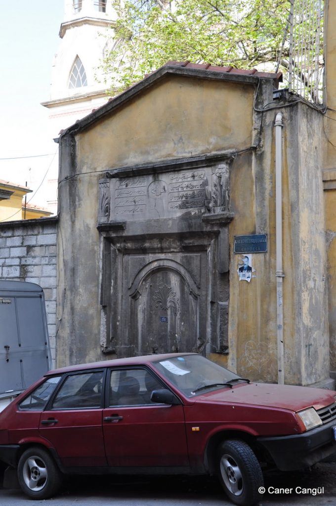 II. Mahmut Çeşmesi, Tarlabaşı Kalyoncukulluğu