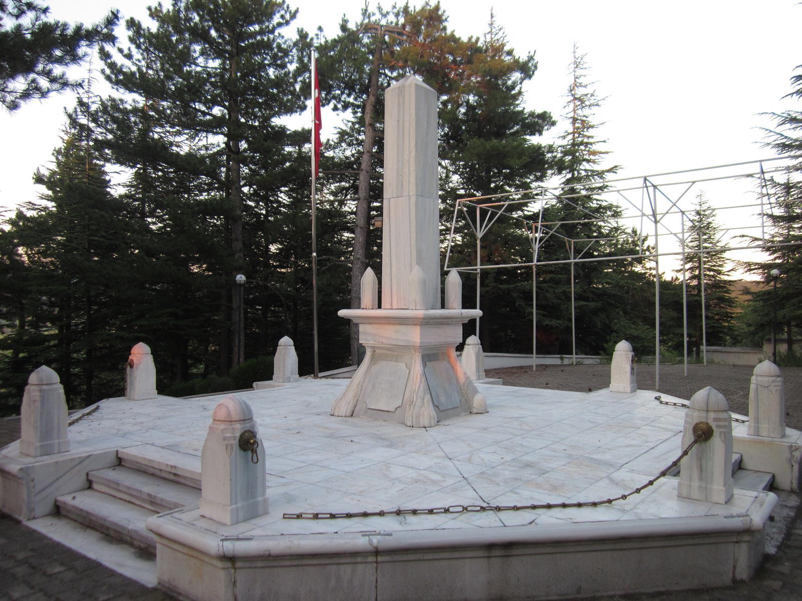 İnönü Şehitliği, Bozüyük