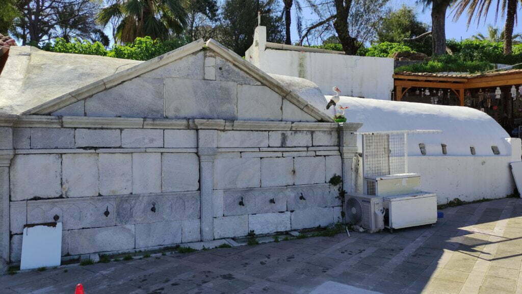 İskele Meydan Çeşmesi