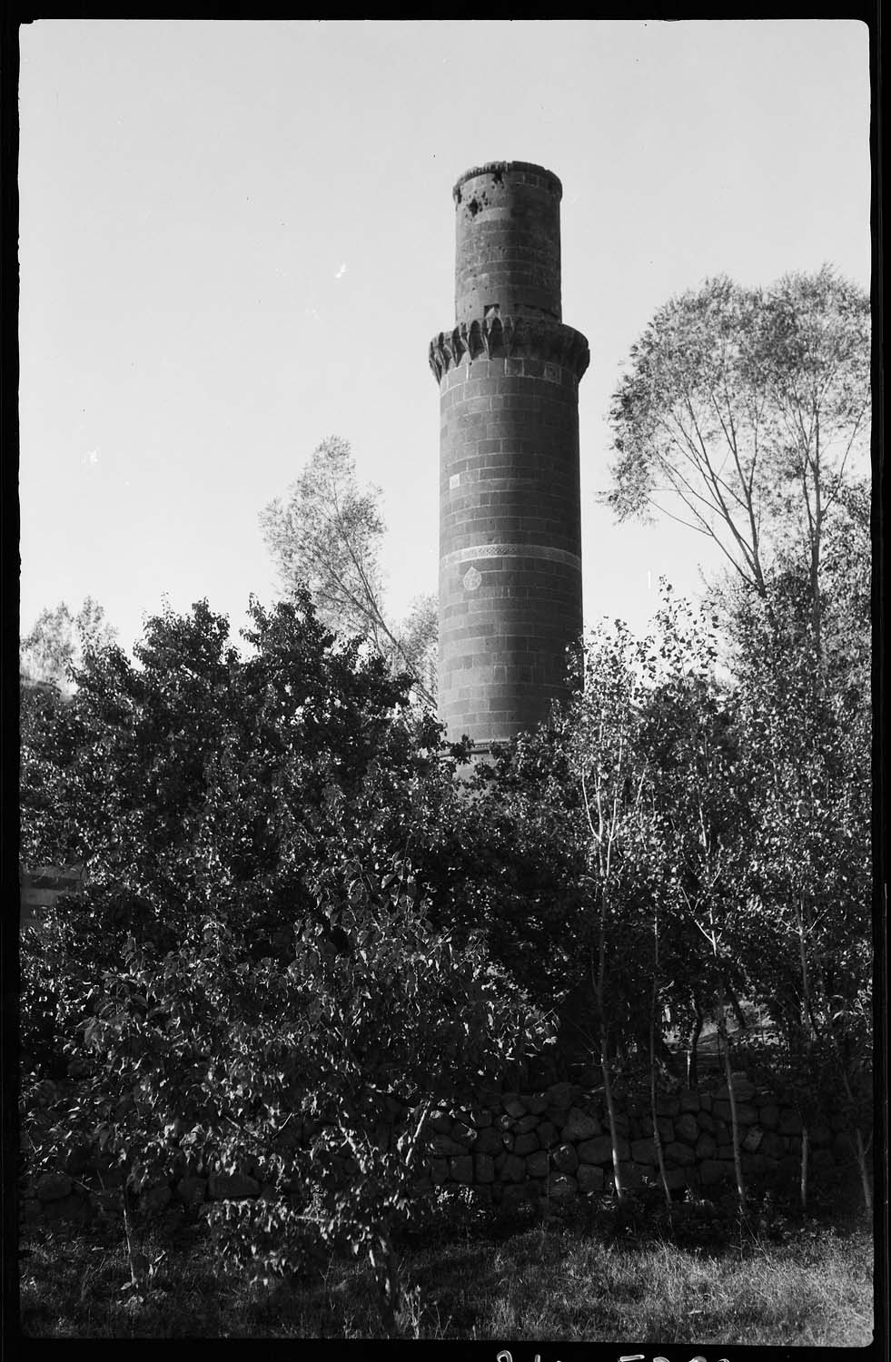 Ahlat İskender Paşa Camii minaresi, 1908-1934