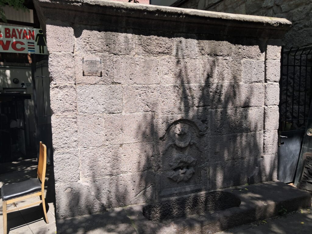 Kağnıcıoğlu Çeşmesi