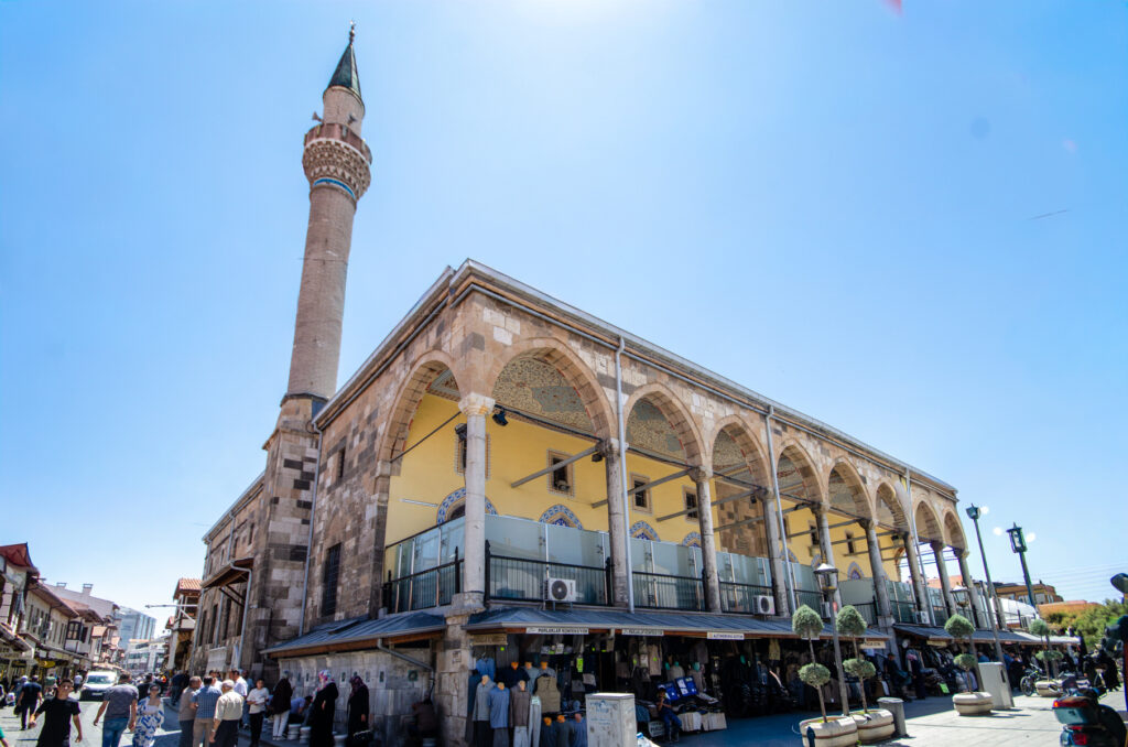 Kapu Camii