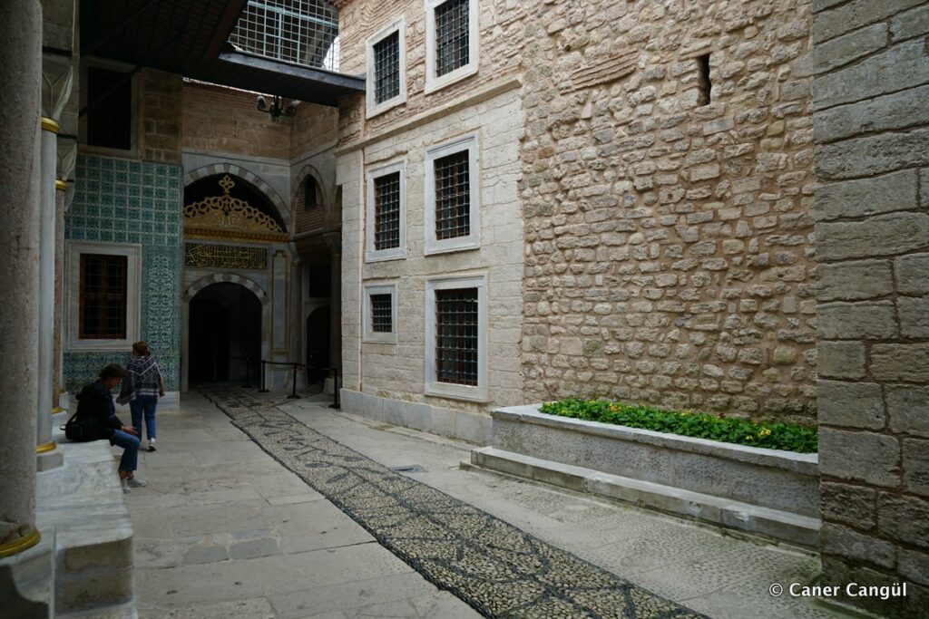 Karaağalar Taşlığı