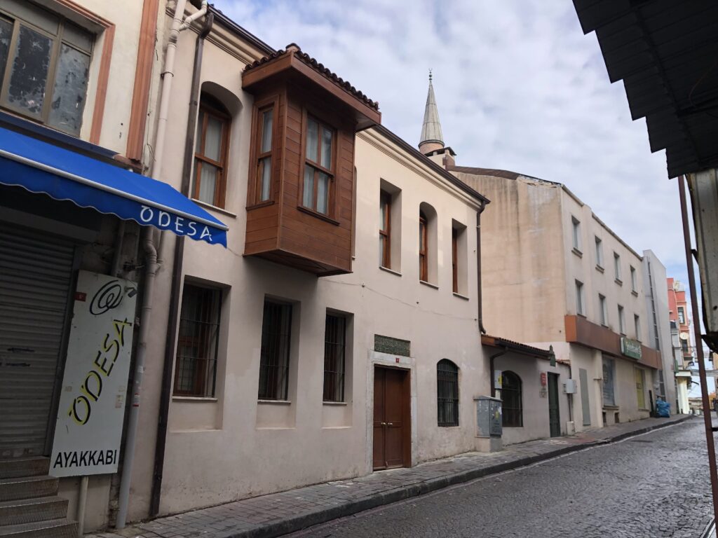 Karababa Tekkesi