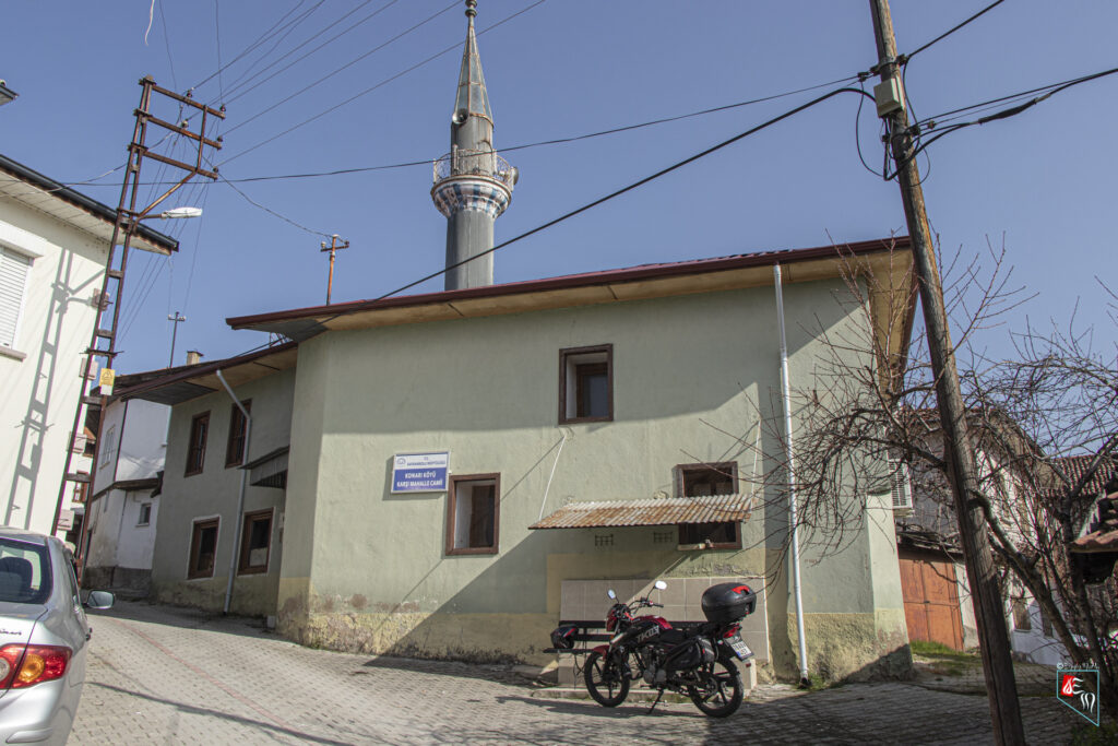 Karşı Mahalle Camii