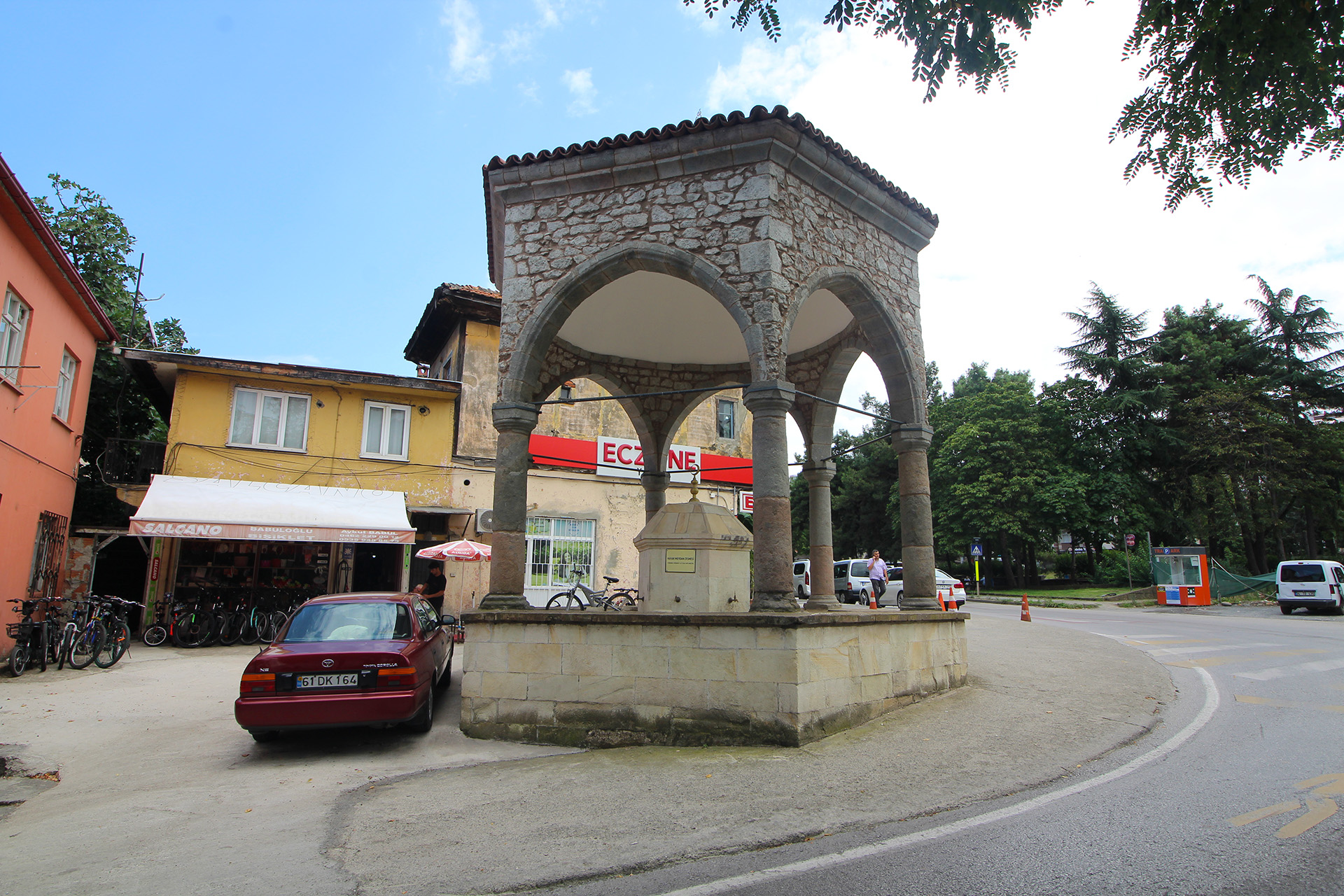 Kavak Meydan Şadırvanı, Trabzon
