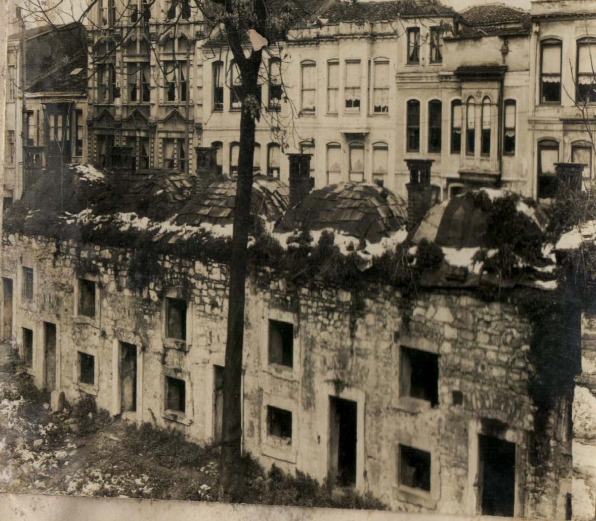 Kayış Mustafa Ağa Medresesi