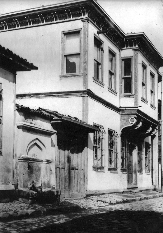 Keçeci Çeşmesi