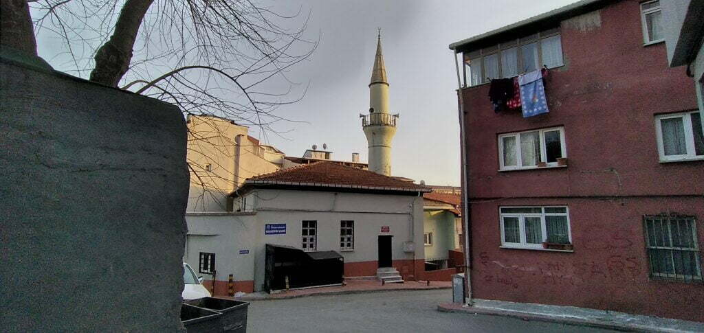 Keçeci Piri Camii, Beyoğlu