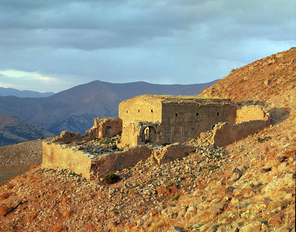 Güneybatı görünüşü
