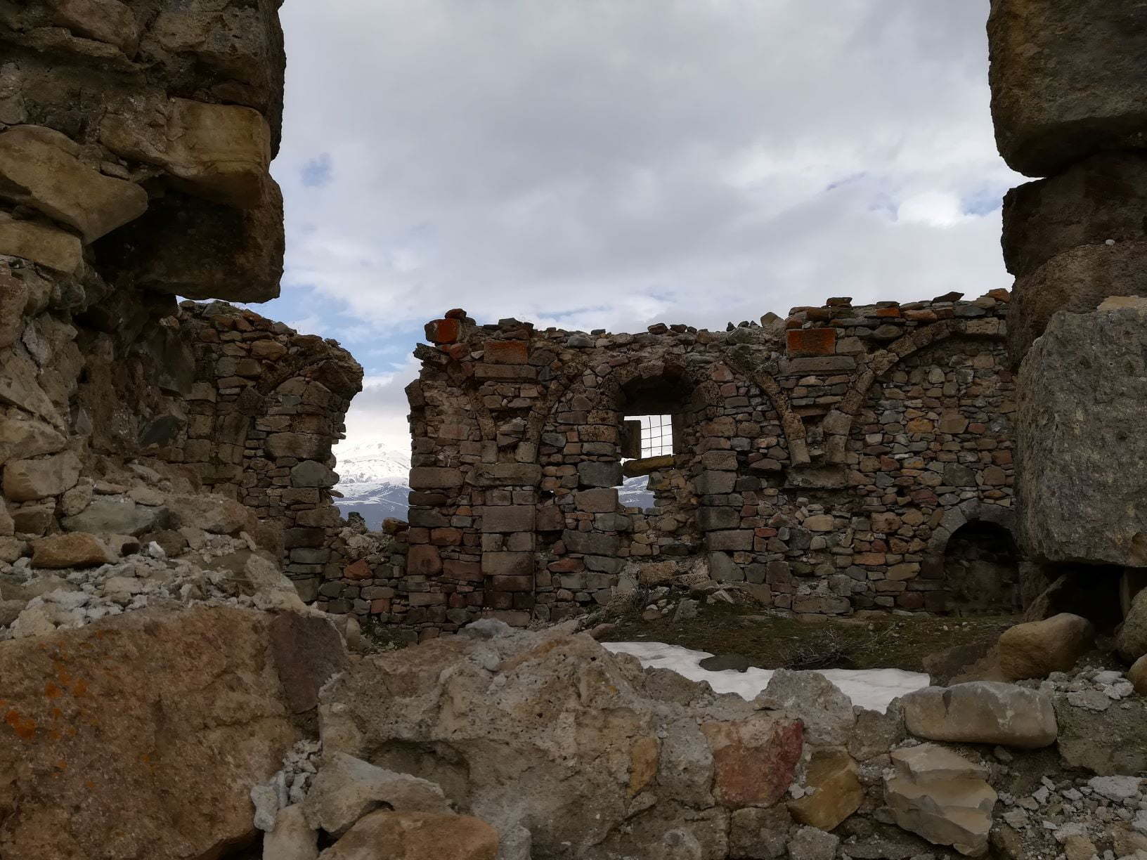 Güzgülü Köyü Kilisesi iç Mekan