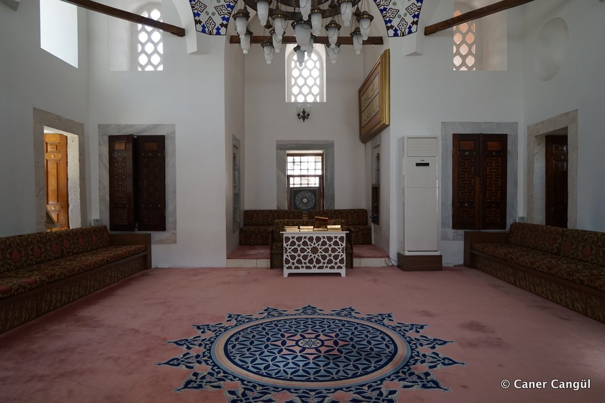 Koca Sinan Paşa Medresesi