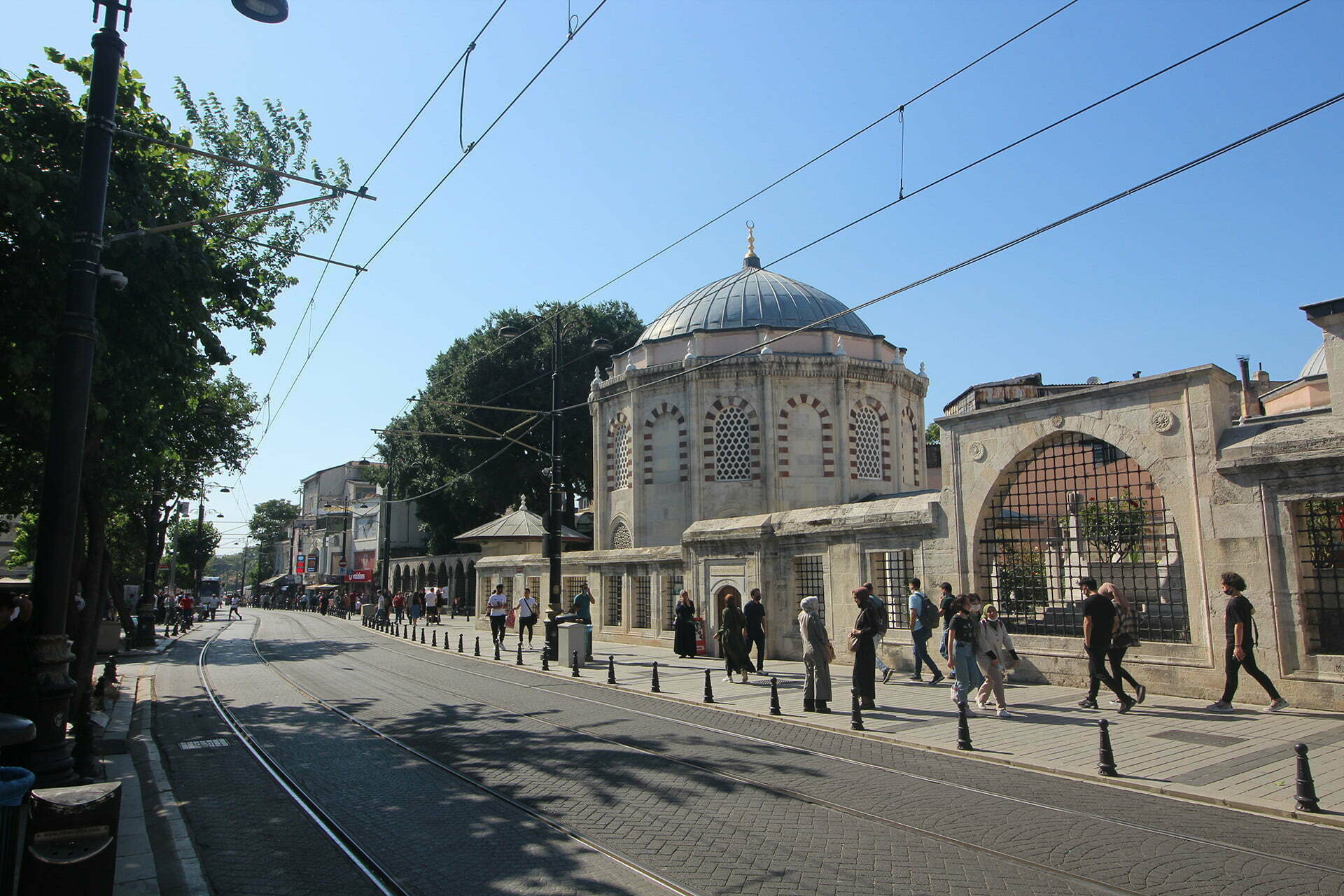 Koca Sinan Paşa Türbesi