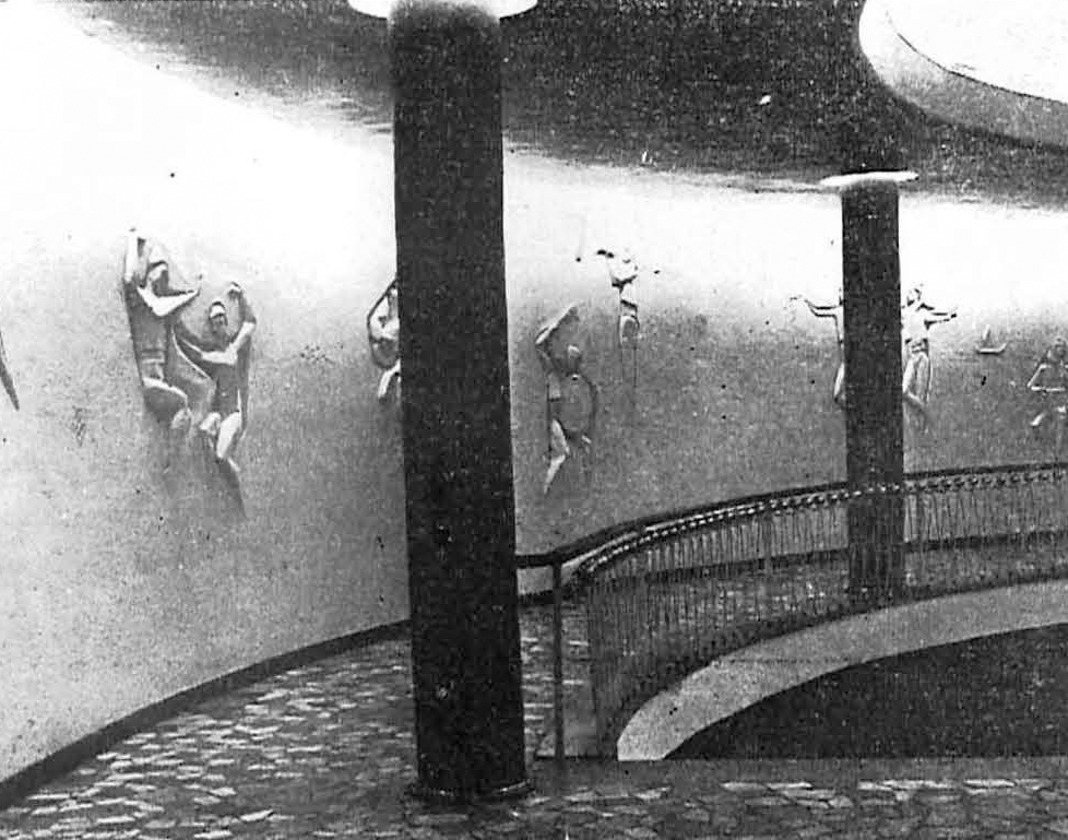 Konak Sineması. (1960). Arkitekt, 4-13.