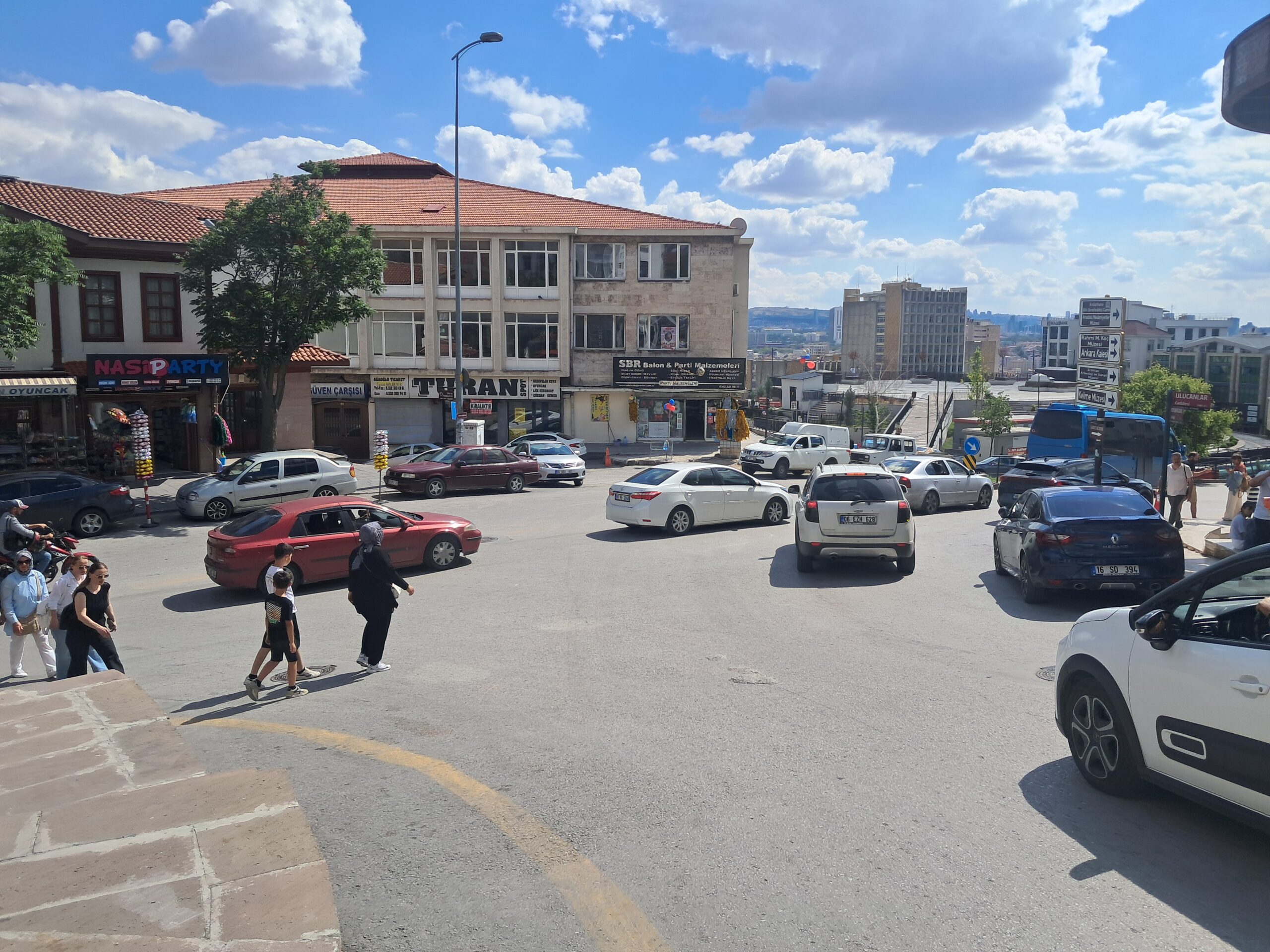 Koyunpazarı Meydanı
