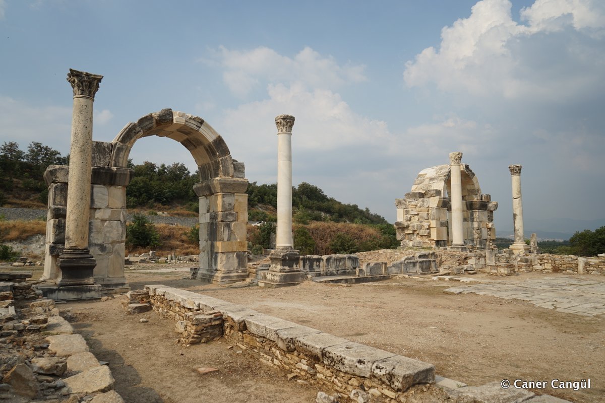 Stratonikeia Kuzey Şehir Kapısı