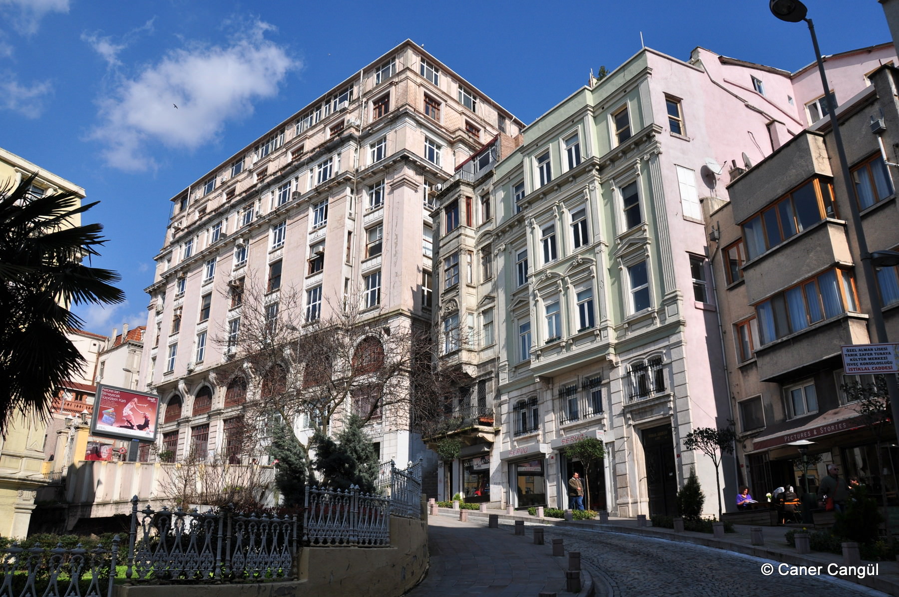 Metro Han ve Tünel Apartmanı