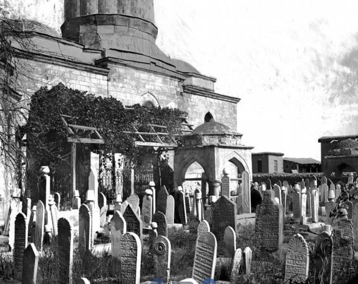 Mevlana Külliyesi Doğu Haziresi
