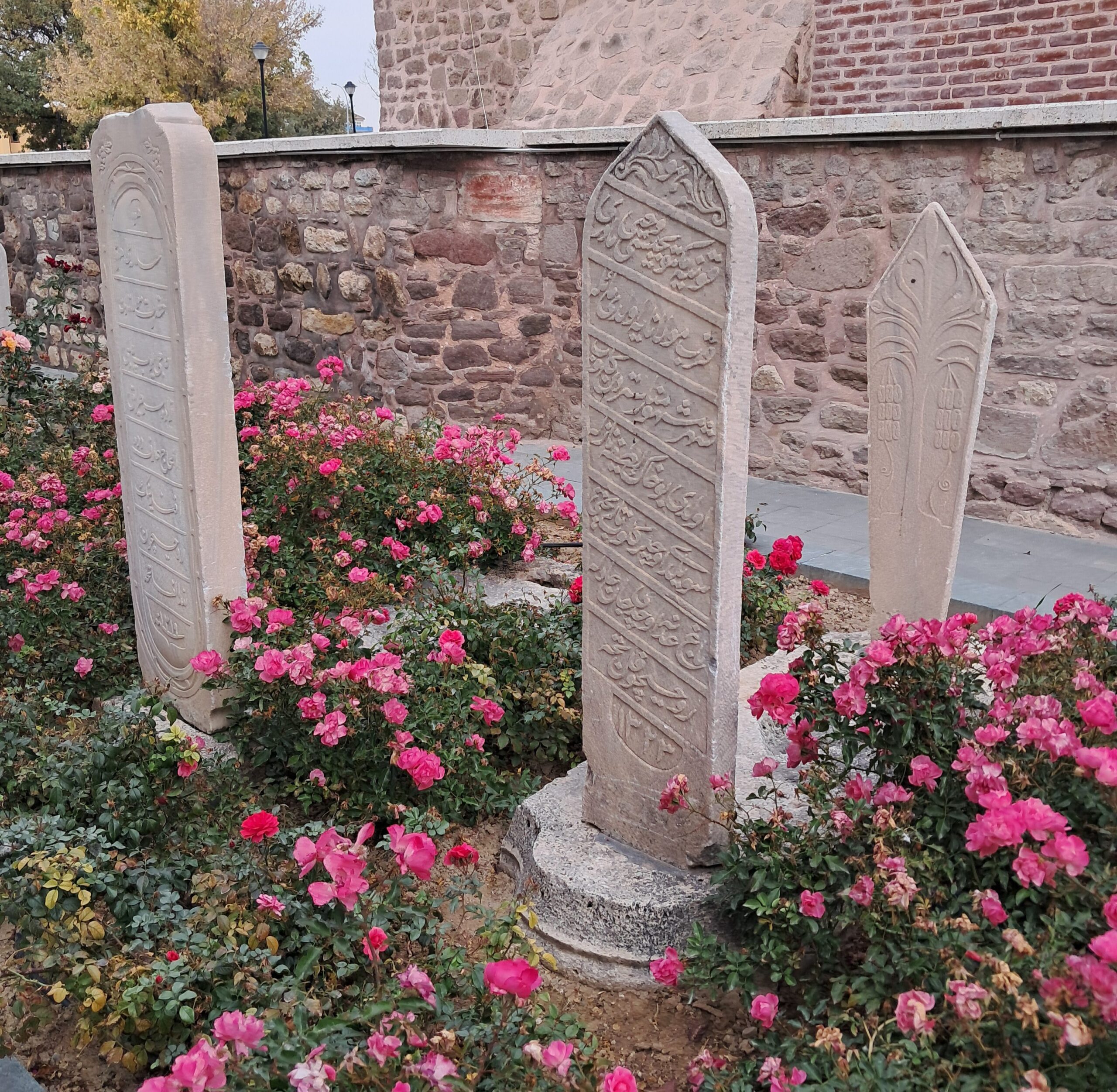 Mevlana Külliyesi Mevlevi Mezarları