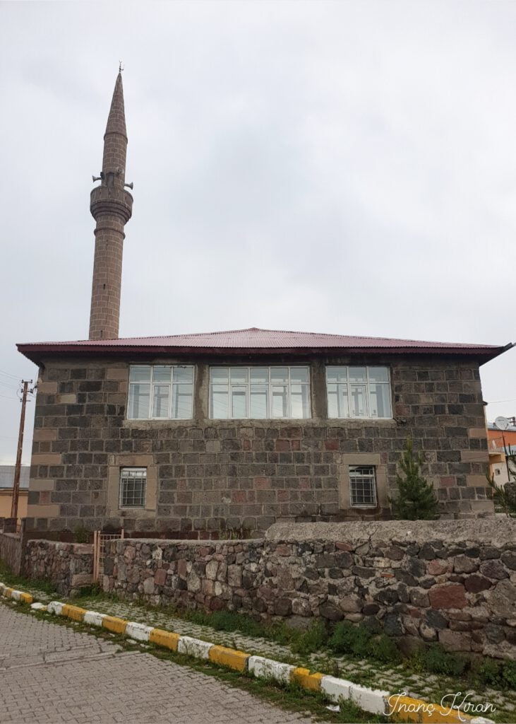 Mevlüt Efendi Camii