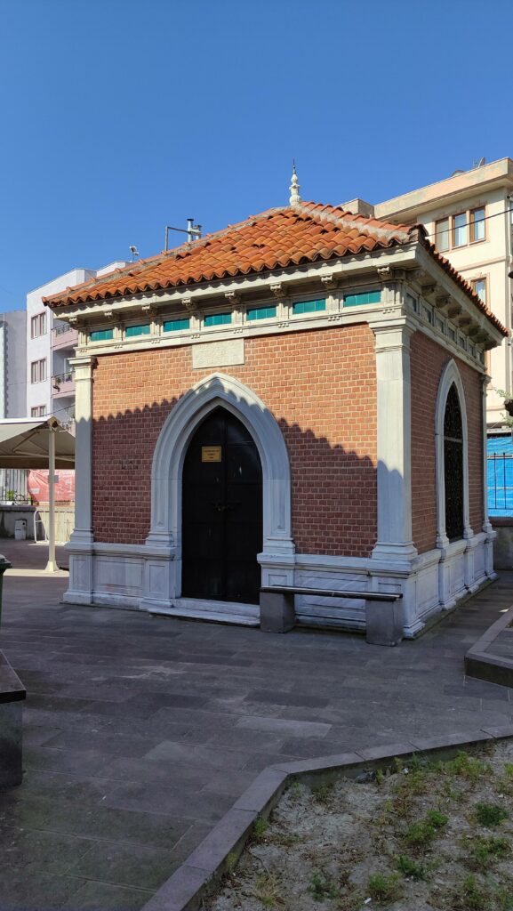 Nedime Hanım Türbesi