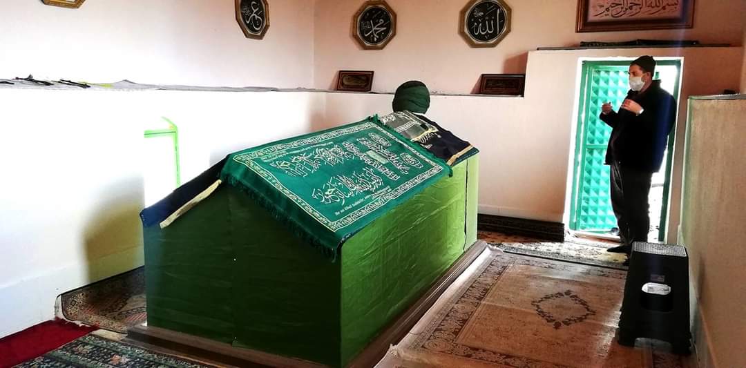 Ovacık Dede Türbesi