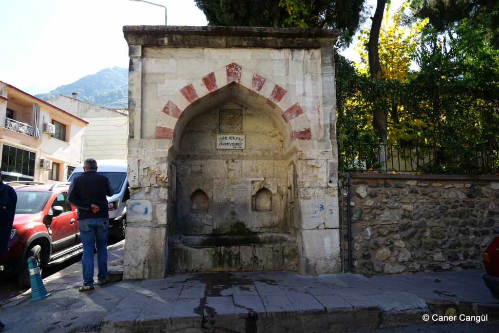 Pür Nefes Çeşmesi