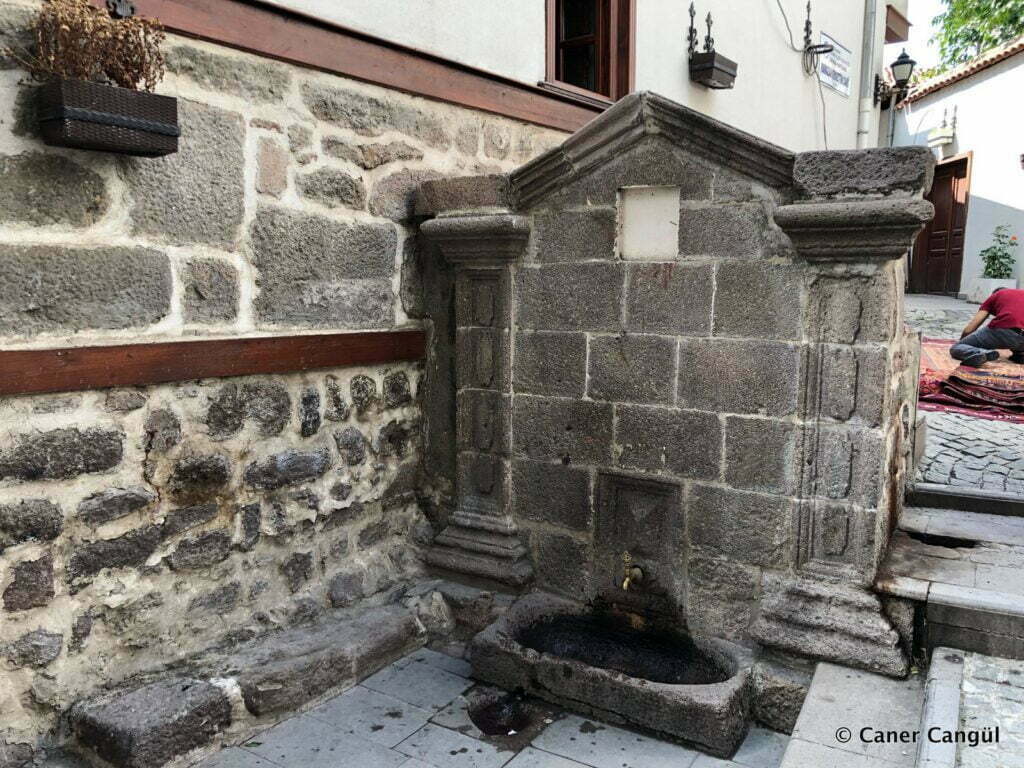 Ramazan Şemseddin Camii Çeşmesi