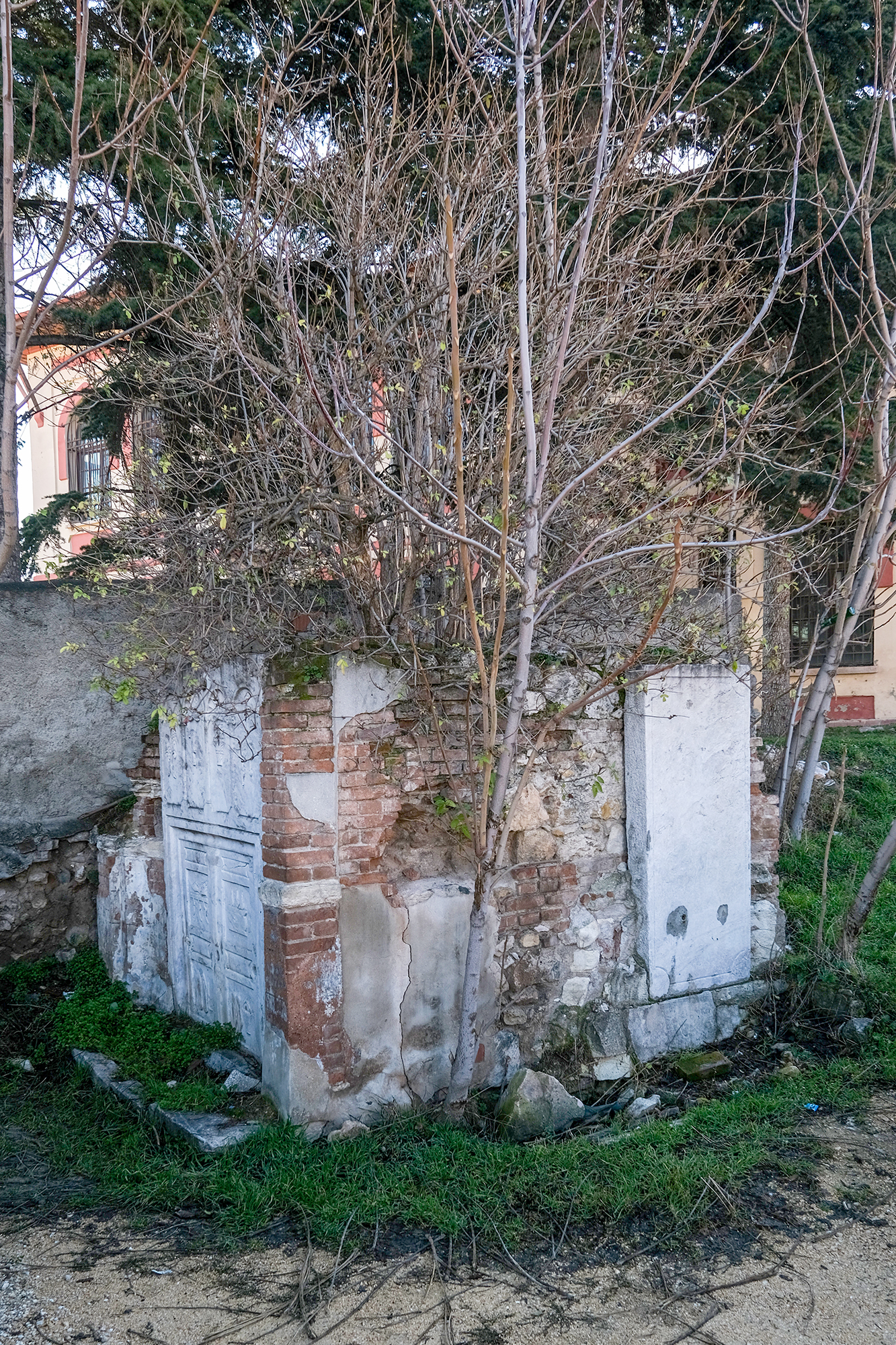Roma Çeşmesi