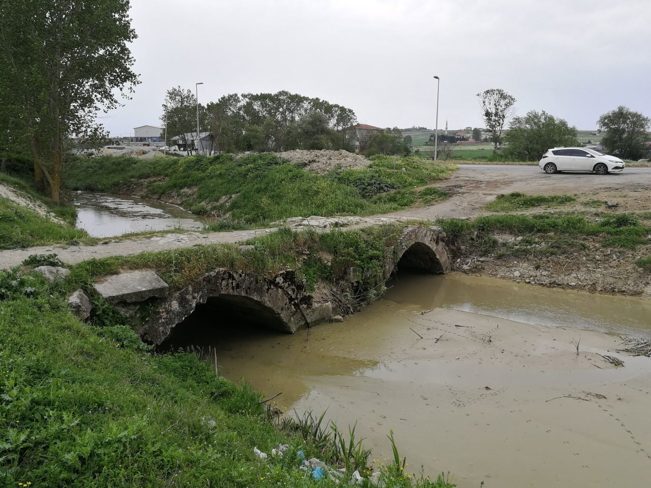Haraççı Roma Köprüsü