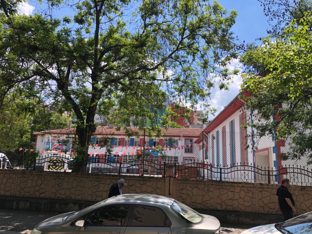 Sarar İlkokulu