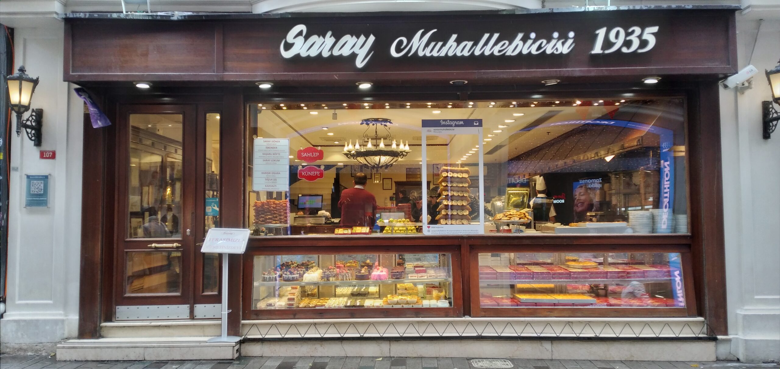 Saray Muhallebicisi