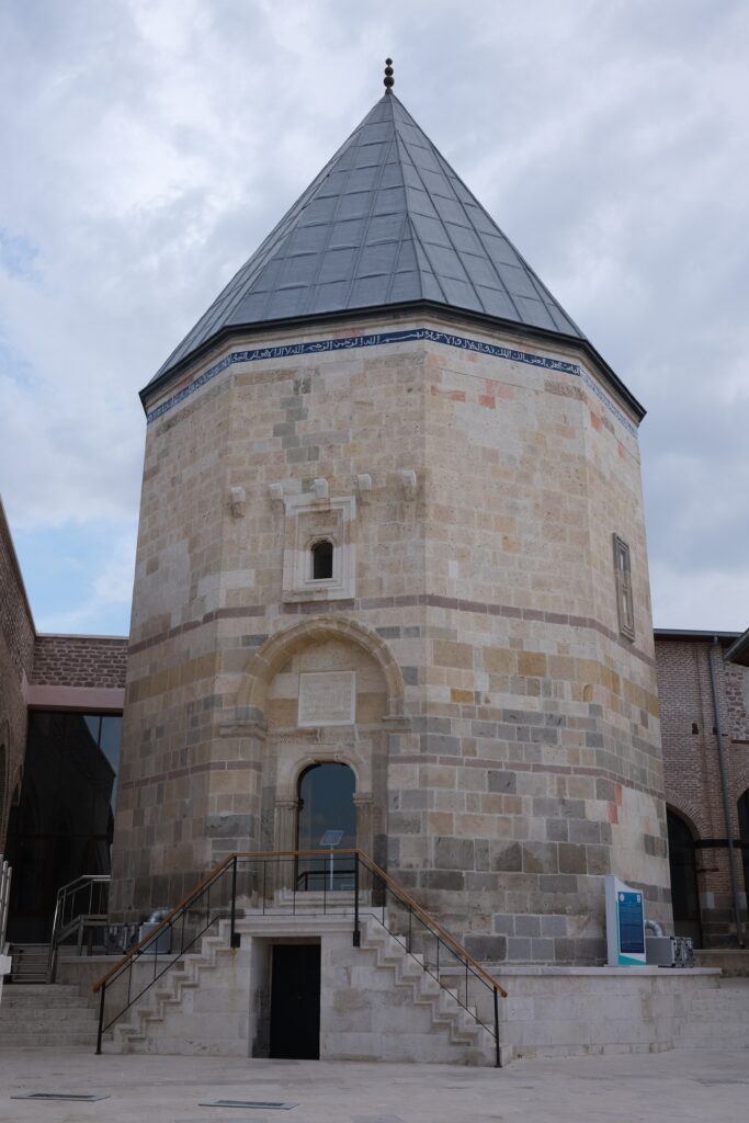 Selçuklu Sultanları Türbesi