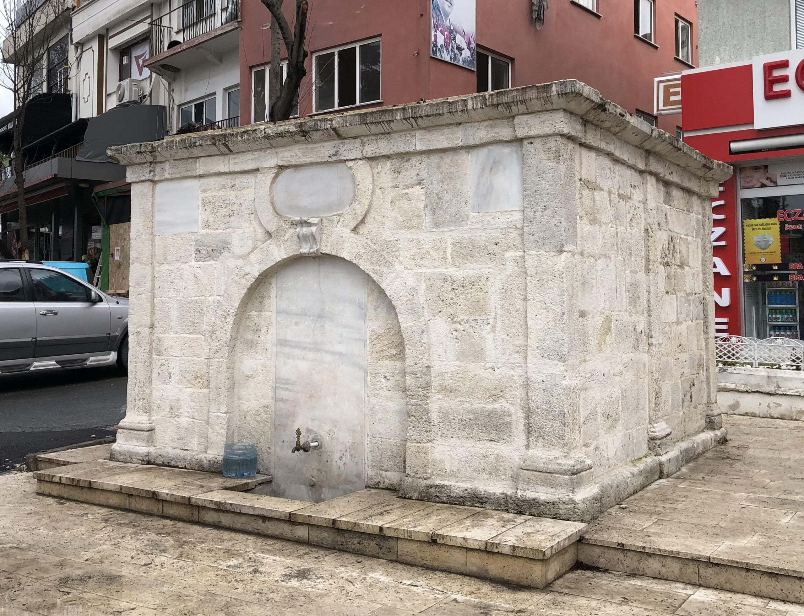 Şenlikköy Meydan Çeşmesi