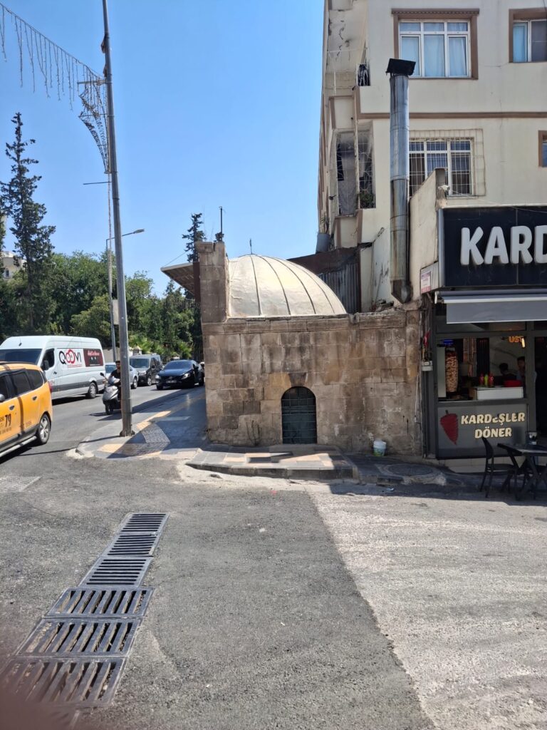 Şeyh Bahaeddin ve Şeyh Muhammed Şahabeddin Türbesi