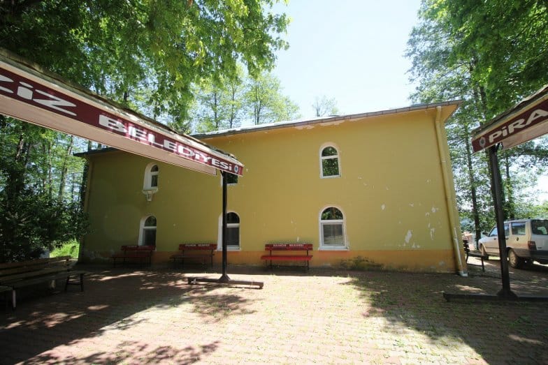 Şeyh İdris Camii