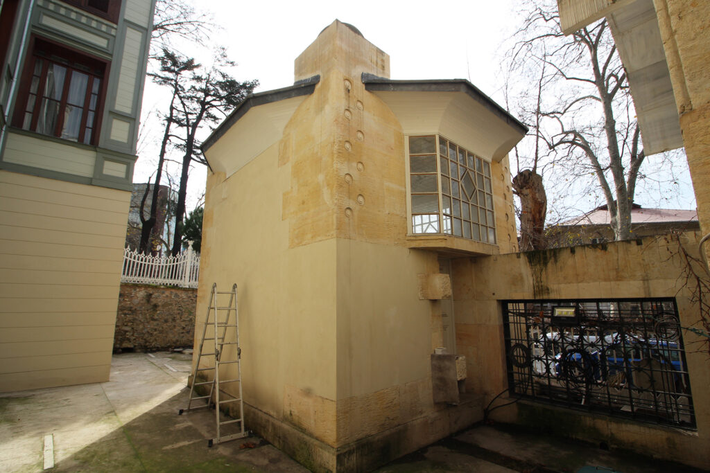Şeyh Zafir Kütüphanesi