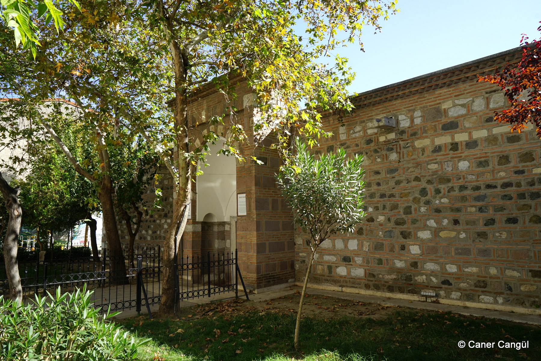 Sinan Bey Medresesi