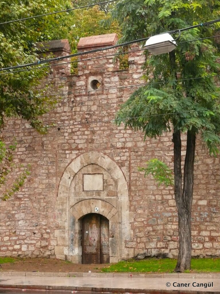 Sokullu Kapısı