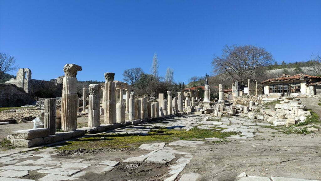 Stratonikeia Batı Sütunlu Cadde