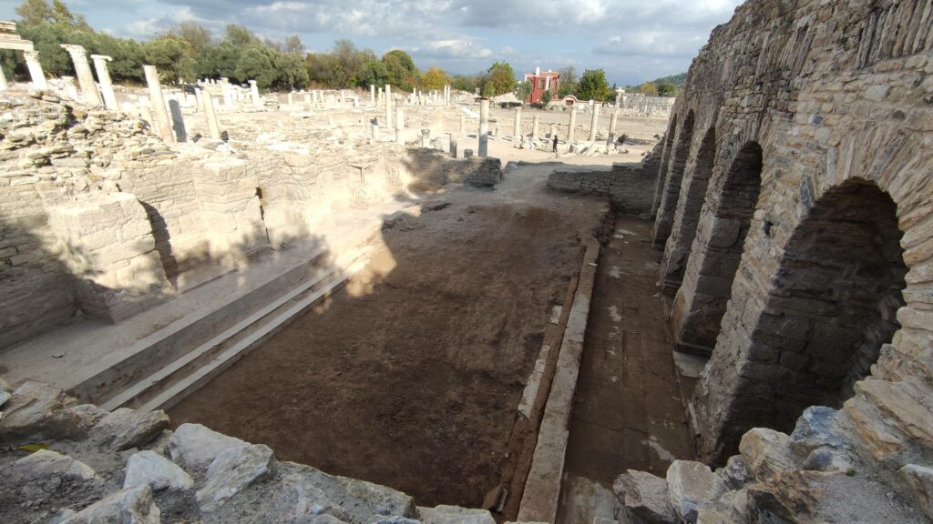 Stratonikeia Roma Hamamı