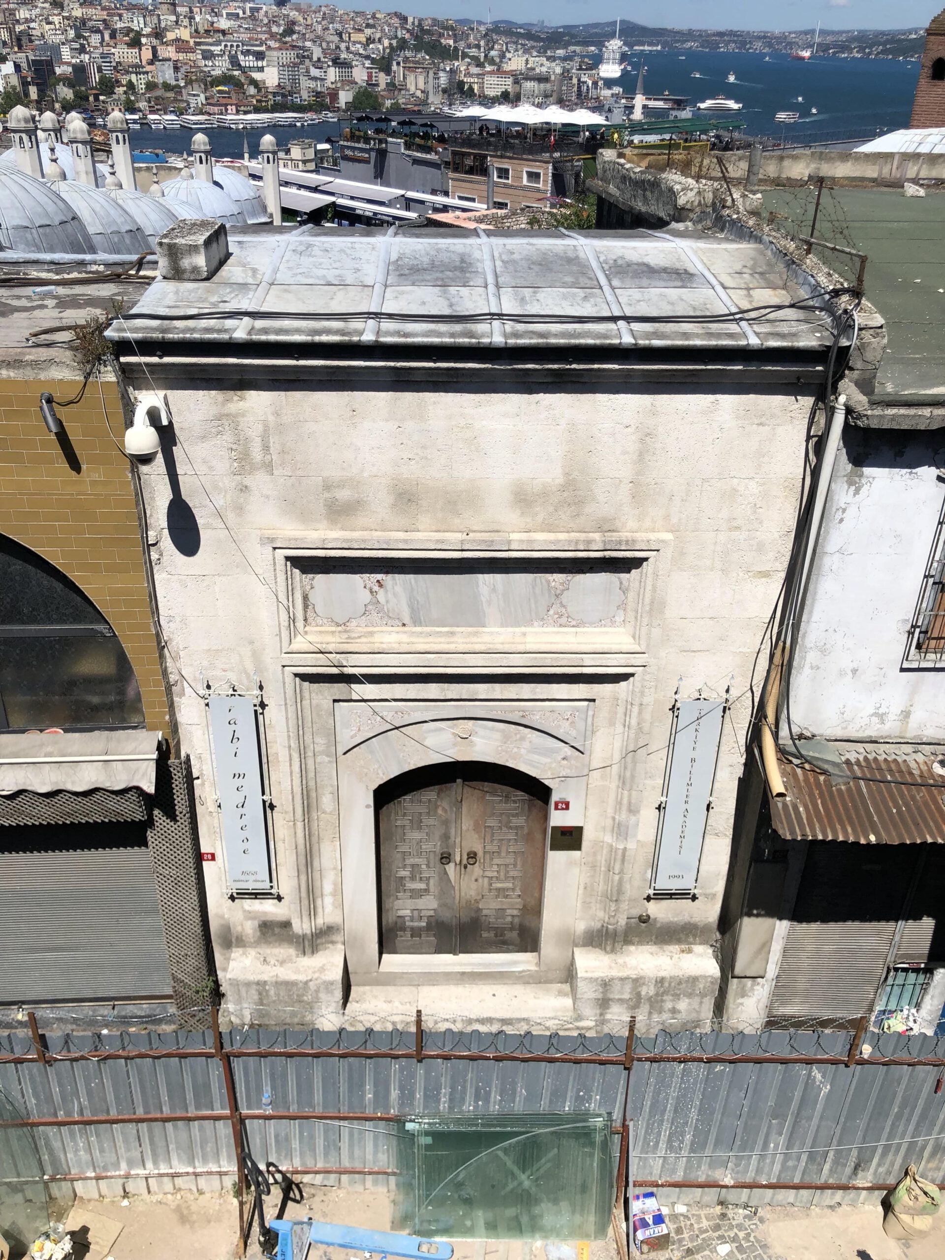 Süleymaniye Rabi Medresesi Kapısı