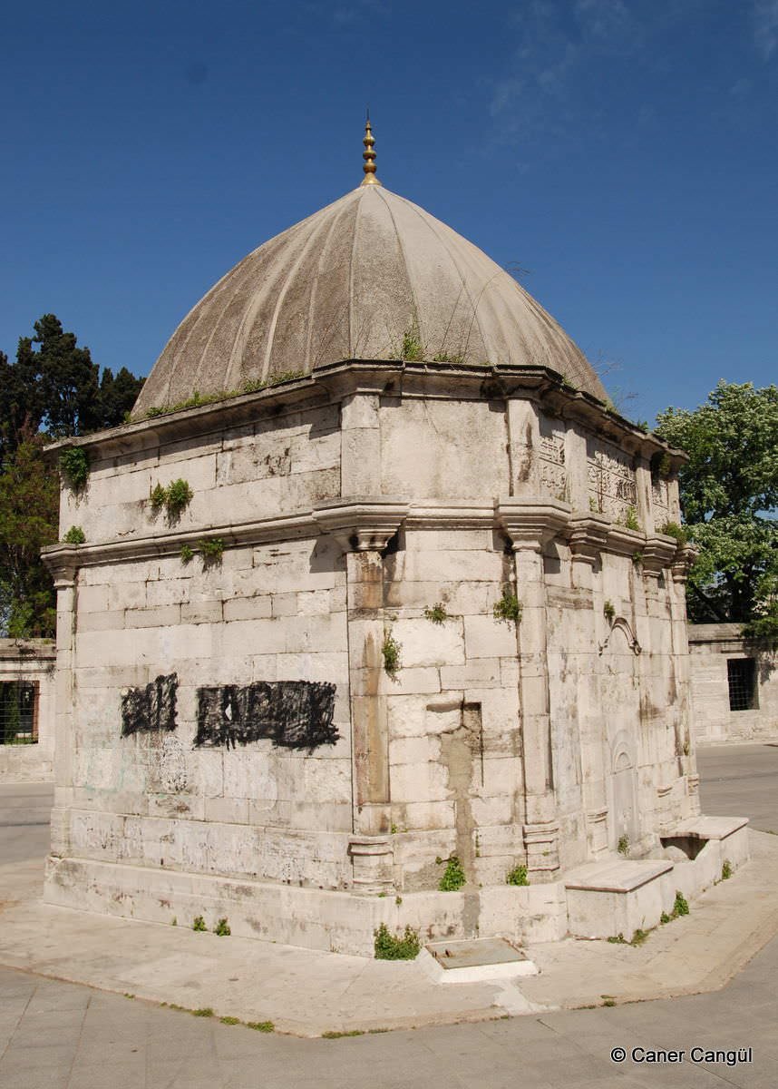 Süleymaniye Meydan Çeşmesi