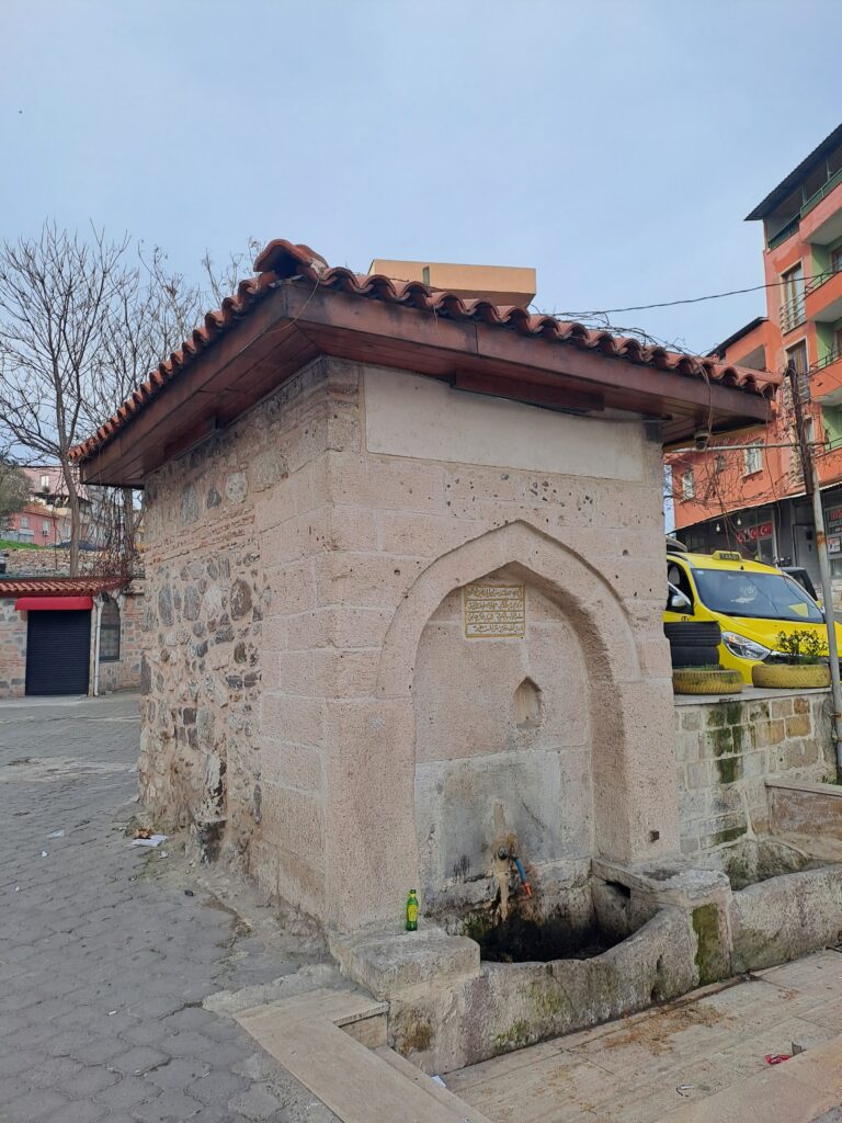 Sülüklü Çeşme, Balıkesir