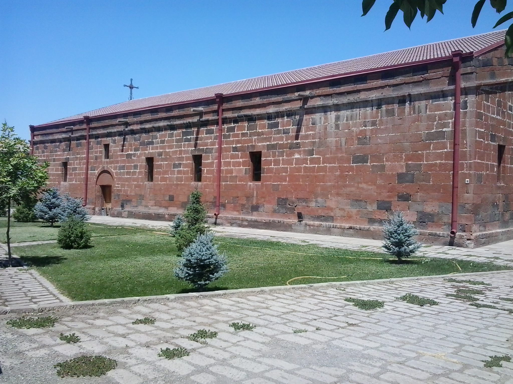 Surb Astvatsatsin Kilisesi, Sardarapat